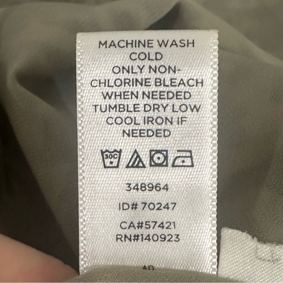 LOFT Black and Cream Floral Dress - Picture 8 of 8